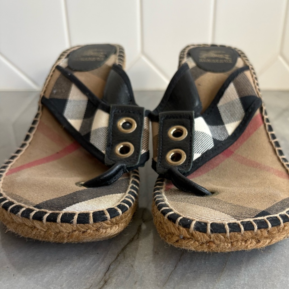 Burberry Black and Tan Wedge Sandals size 41 - Picture 3 of 10